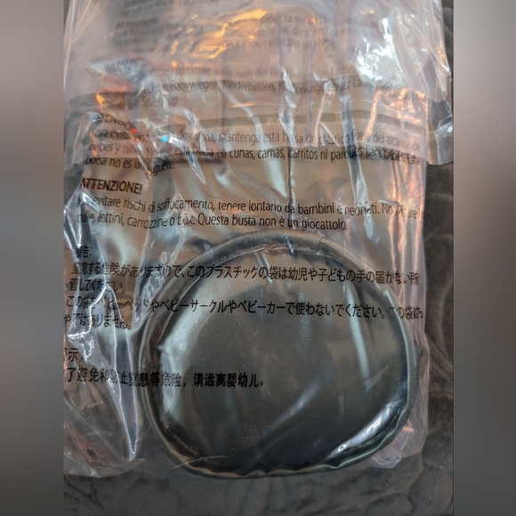 Lug Chuggie in Metallic Olive NWT! - Picture 2 of 3